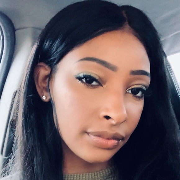 Meet your Posher, Azavier - Picture 1 of 1